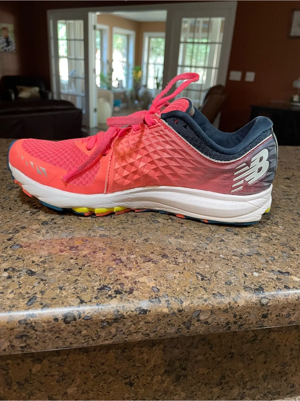 New Balance Vazee 2990 Performance Running Shoe Pink to Navy Gradient Sz 8
